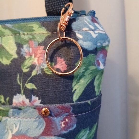 New Travel Sling Crossbody Bag Purse blue floral Roses Rose gold hardware Retro - Picture 6 of 8